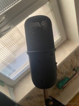 Predám mikrofon hyper-x solocast - 3