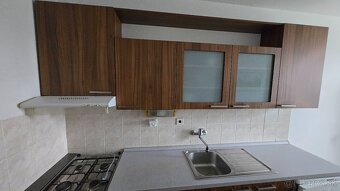 Predám použitú kuchynskú linku – veľmi zachovalá - 3
