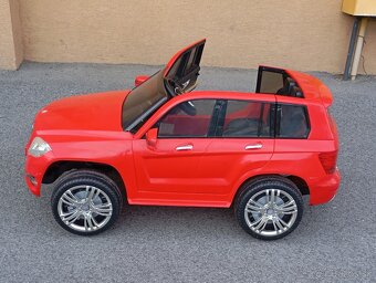 Elektrické autíčko Mercedes GLK - 3