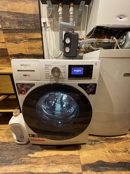 Extra úsporná práčka Whirlpool s predným plnením 9kg silence - 3