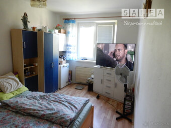 Slnečný 3 Izbový byt, 65 m2, balkón, širšie centrum, Levice - 3