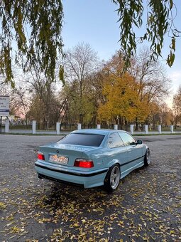 Bmw e36 coupe - 3