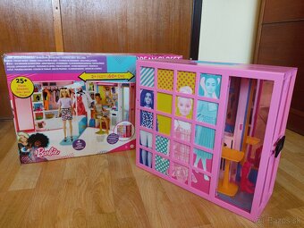 Skriňa na oblečenie Barbie - 3