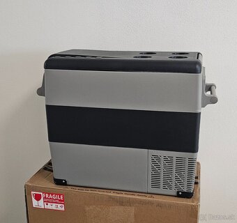 Tichá kompresorová autochladnička 55L - 3