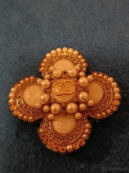 Stará brošňa Chanel - 3