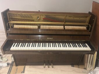 Petrof akustické pianino - 3