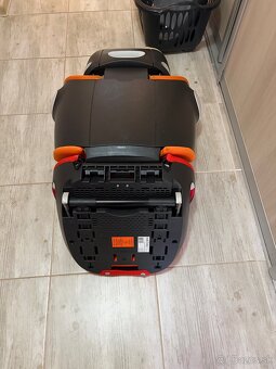 Autosedačka Britax - 3