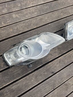Svetlo Passat B6 predné práve a ľavé - 3