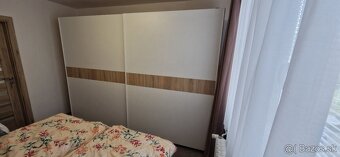 Predám šatníkovú skriňu - 3