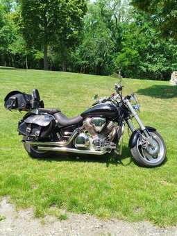 Honda VTX 1800 C - 3