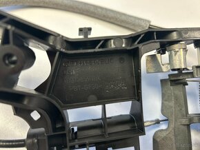 Volkswagen Passat - lanko vonkajšej kľučky PP dvere - 3