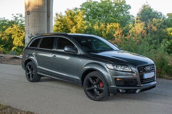 Audi Q7 S Line 4.2 TDI NOVÁ TK/EK - 3