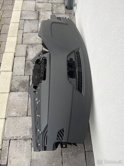 Palubná doska ,palubovky ,Škoda octavia 4 - 3