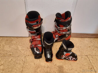 lyže, lyžiarky - 3