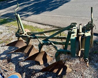 Pluh stvoradličny - 3