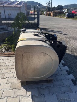 Nádrž Volvo FH 405L - 3