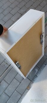 Zrkadlová skrinka - 3