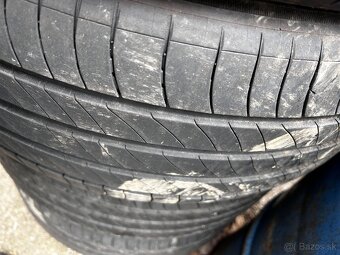 255/45r20 - 3