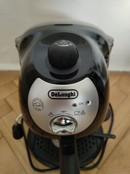 De'Longhi pákový espresso kávovar - 3