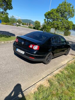 Predám Passat B6 2.0 TDI 125kw automat - 3