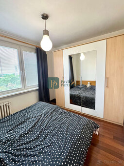 Predaj 2,5 izbový byt, balkón, Chrenová - 3