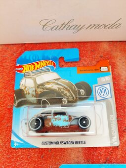 Hot wheels Volkswagen T2 , Volkswagen custom beetle 2x - 3