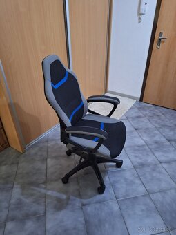 Kancelárske kreslo - 3