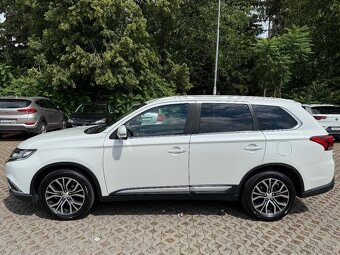 Mitsubishi Outlander 2.2 DI-D Instyle A/T - 3