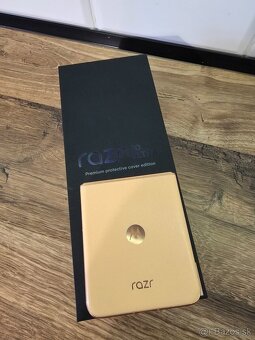 Predám v dokonalom stave Motorola RAZR 50 ULTRA, záruka - 3