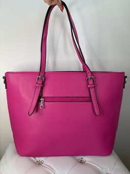 Michael Kors kabelka ruzova - 3