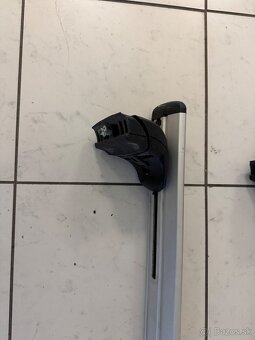 Predám strešné priečniky Thule WingBar Evo Silver – 118 cm - 3