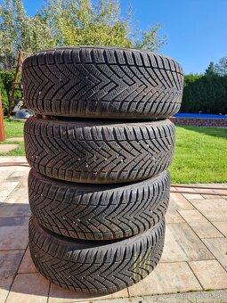 Zimne pneu VREDESTEIN 205/60 na diskoch R16 Audi - 3