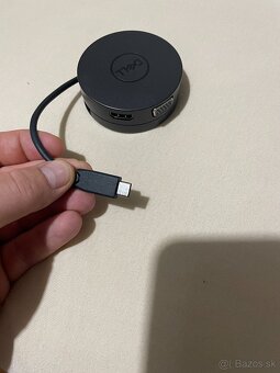 dokovacia stanica Dell Mobilný adaptér USB-C – DA300 - 3
