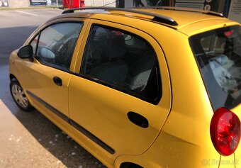 Chevrolet spark - 3