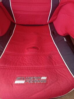 Autosedačka Ferrari - 3
