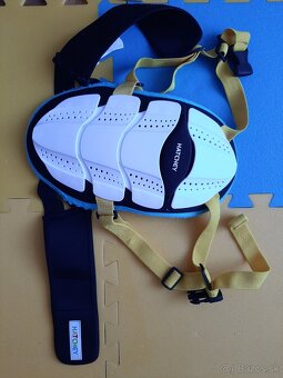 PREDÁM DETSKÝ CHRÁNIČ CHRBTA "KORYTNAČKU " - 3