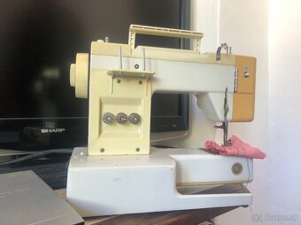 Predám šijacíu masinu značky sa 69 - 3