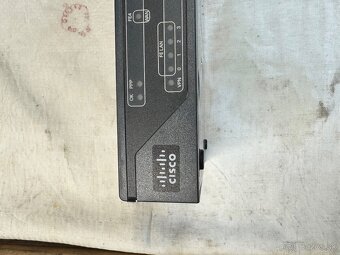CISCO 800 Series / cisco 881 - 3
