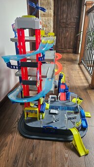 Parkovacia garaz - 3