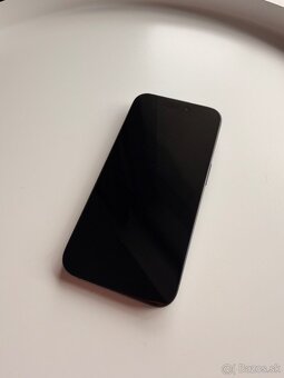IPhone 15 Pro 256GB + príslušenstvo - 3