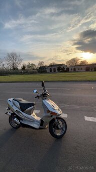 Derbi Predátor 50cc - 3