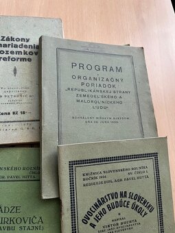 1925 -1930 - 3