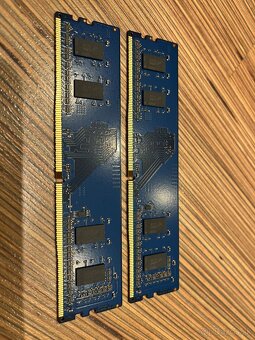 RAM 4GB (4 ks) - 3