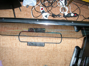 Predam LED televizor - 3