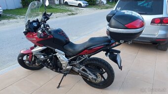 Kavasaki Versys 650 - 3