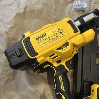 Nová AKU hřebíkovačka Dewalt DCN930N bez Aku - 3