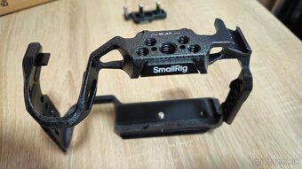 SmallRig "Black Mamba" Cage Kit for Canon EOS R5 Mark II - 3
