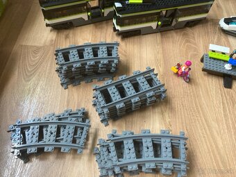 LEGO City 60337 - Expresný vláčik - 3