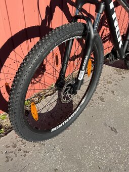 Predám horsky bicykel TREk Silver Alpha Alumlnum 27,5 "S” - 3