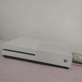 X Box One 1 TB - 3